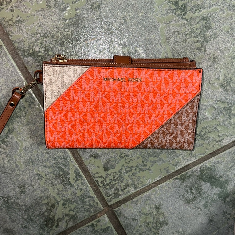Michael Kors wallet